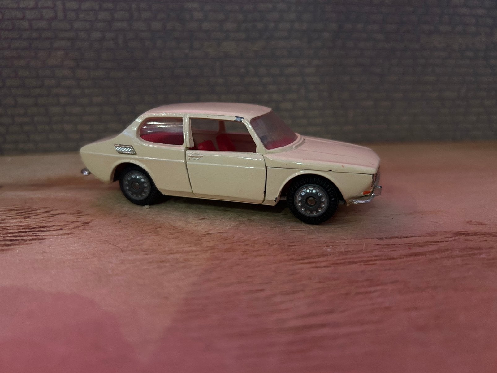 Tekno Saab 99, Ophalen of Verzenden, Zo goed als nieuw, Auto, Overige merken