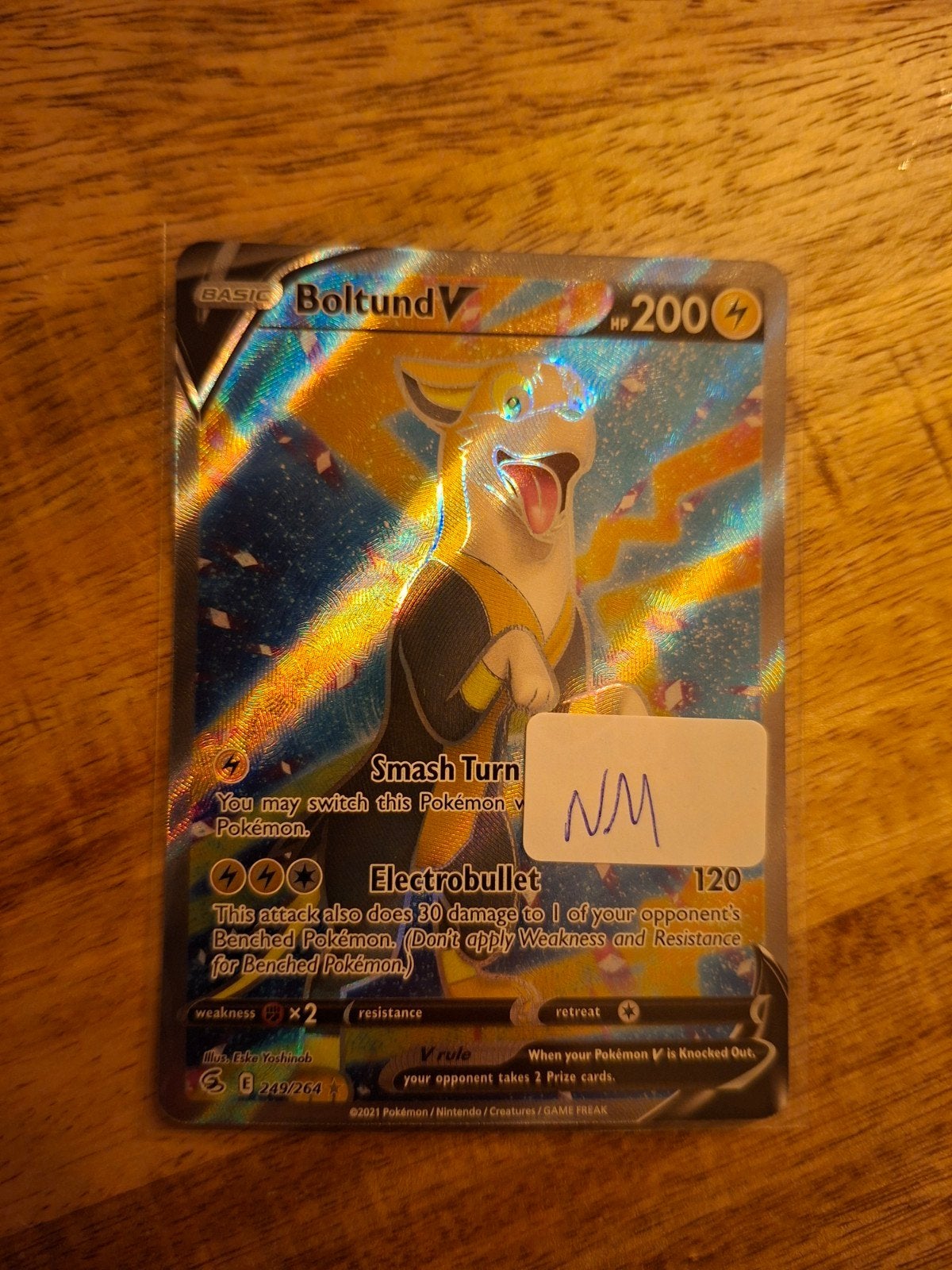 Pokémon Kaart Boltund V (249/264) - Fusion strike, Ophalen of Verzenden, Zo goed als nieuw, Losse kaart, Foil