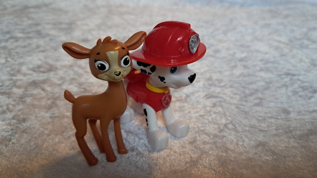 z.g.a.n Marshall met hert, Paw Patrol, bosdieren redden, Ophalen of Verzenden, Zo goed als nieuw