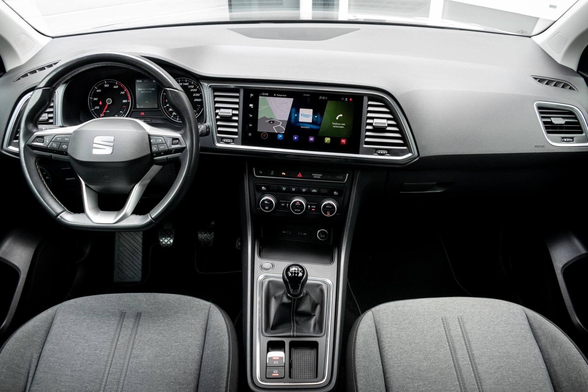 Seat Ateca 1.0 TSI Style Business Intense|1e EIGENAAR|TREKHA, Auto's, Voorwielaandrijving, Gebruikt, Huisgarantie, Met garantie (alle)