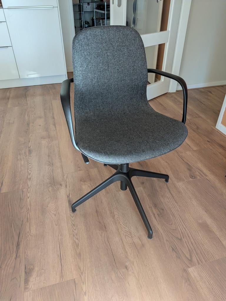 LÅNGFJÄLL Ikea bureaustoel, Huis en Inrichting, Stoelen, Ophalen, Gebruikt, Eén