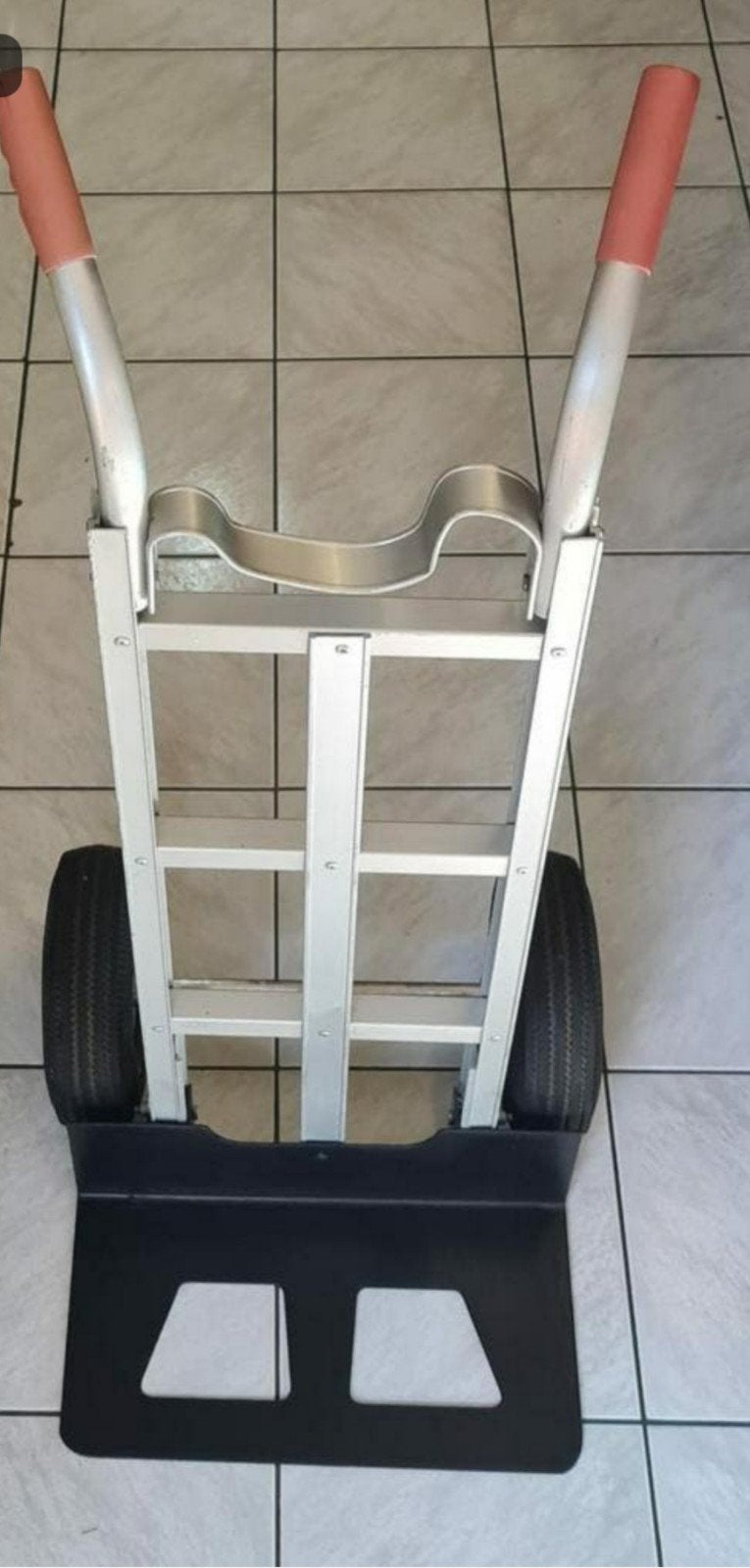 Steekwagen van gooie kwaliteit van aluminium in goede staat, 60 tot 80 liter, Ophalen of Verzenden, Steekwagen