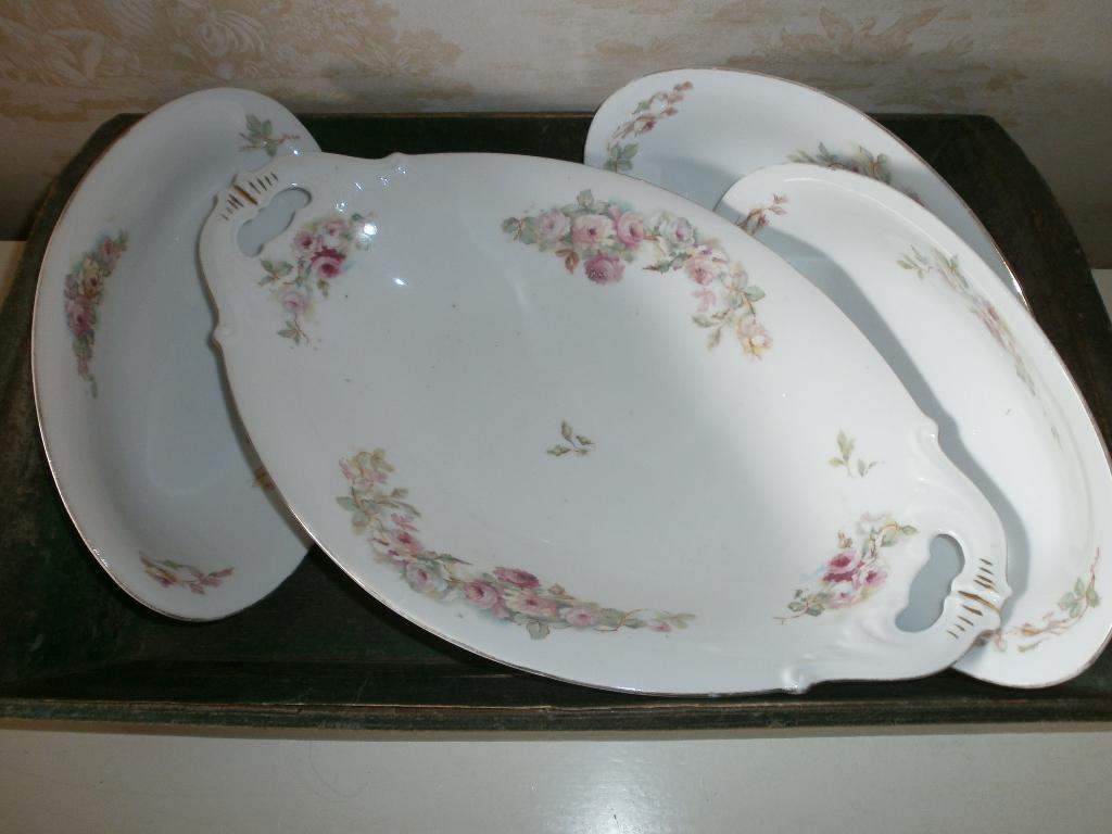 Romantisch schalenset 4-delig Althrahlau, Ophalen of Verzenden