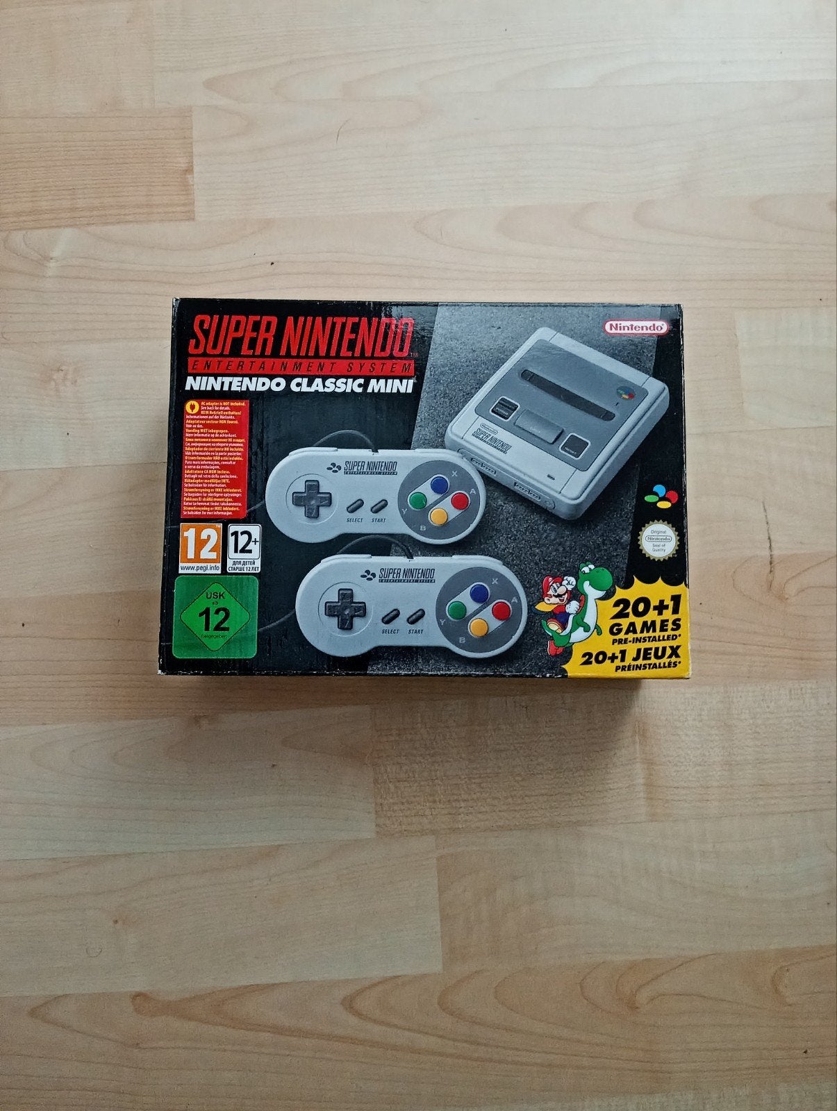 Super Nintendo Entertainment System Classic Mini, Ophalen of Verzenden, Zo goed als nieuw, Met 2 controllers, Met games