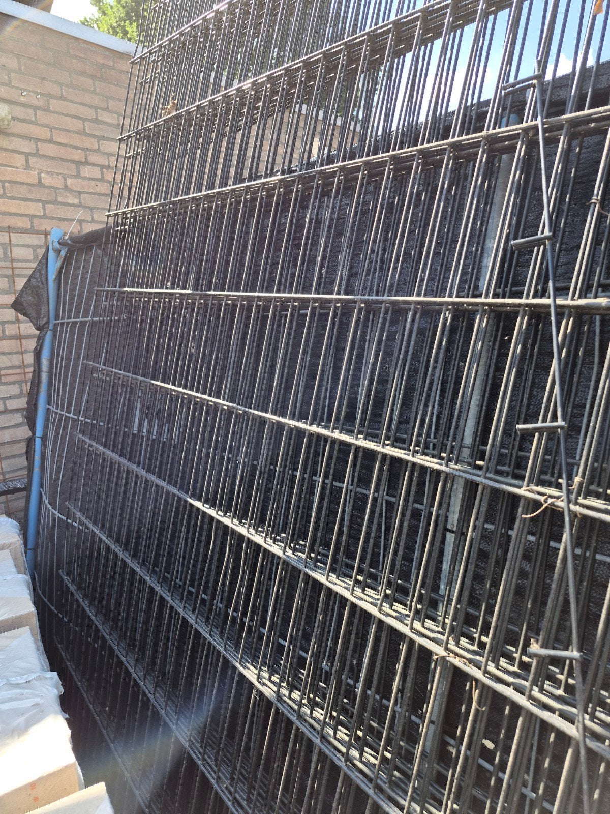 Nieuw dubbelstaaf hekwerk 1stuks 2.5m breed 2.5 m hoog, Ophalen