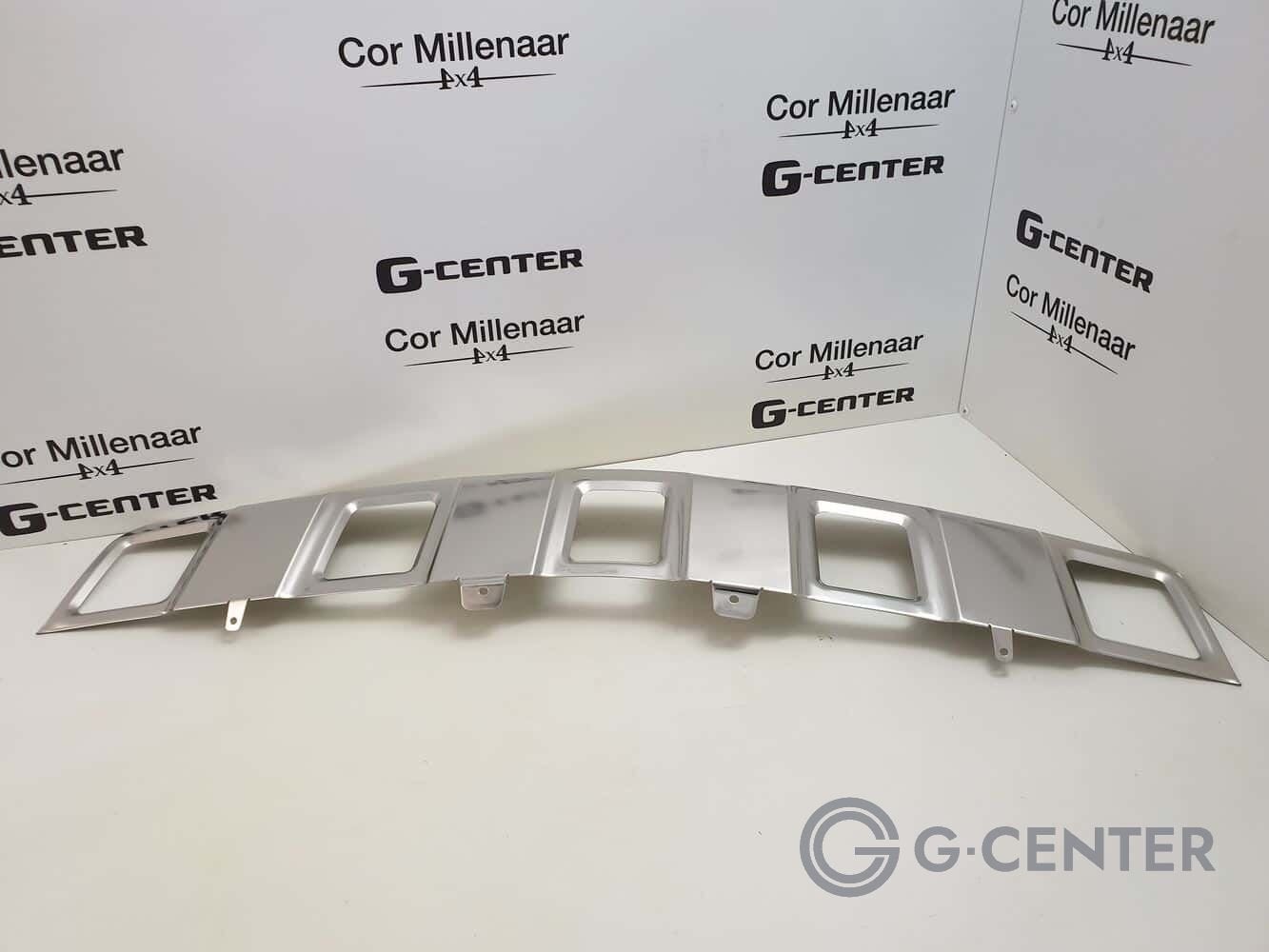 Mercedes-Benz ML W164 RVS Beschermplaat A1648850022  B668801, -, Voor, Nieuw, Ophalen of Verzenden