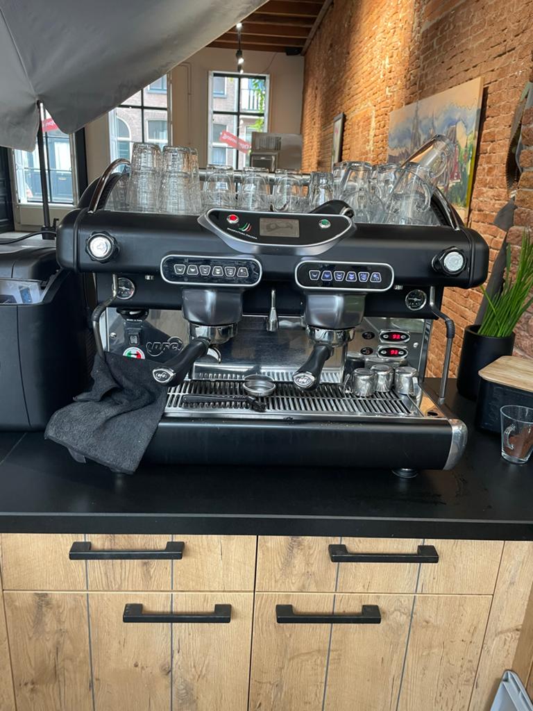 Professionele Espresso Koffiemachine - Perfect voor Horeca, Witgoed en Apparatuur, Koffiezetapparaten, Gebruikt, Espresso apparaat