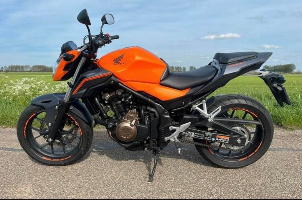 Honda CB 500F uit 2018 met extra carbon kappen, Motoren, Motoren | Honda, 2 cilinders, Gebruikt, Particulier, Meer dan 35 kW