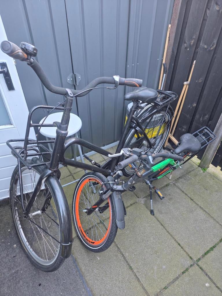 Twee fietsen: transportfiets en kinderfiets, Fietsen en Brommers, Fietsen | Dames | Damesfietsen, Overige merken, Velgrem, Versnellingen