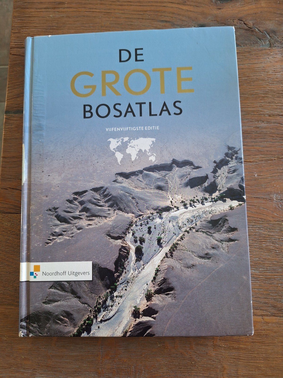 De Grote Bosatlas - Vijfenvijftigste Editie, Boeken, Bosatlas, 2000 tot heden, Ophalen of Verzenden, Zo goed als nieuw