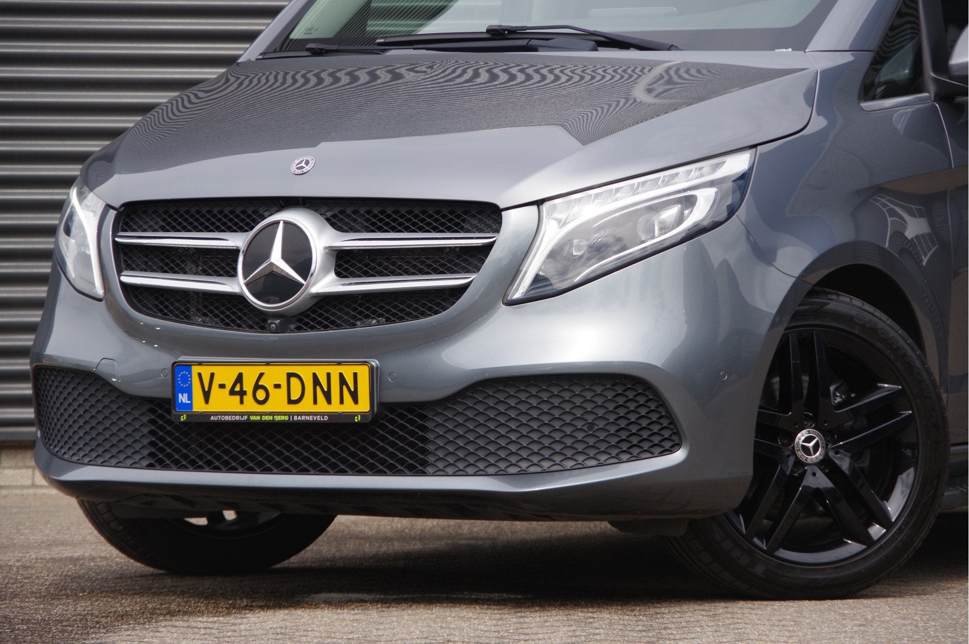 Mercedes-Benz V-Klasse 300d DC-5P AUT LED, LEDER, 2X SCHUIFD, Auto's, Gebruikt, 4 cilinders, 2500 kg, Bedrijf