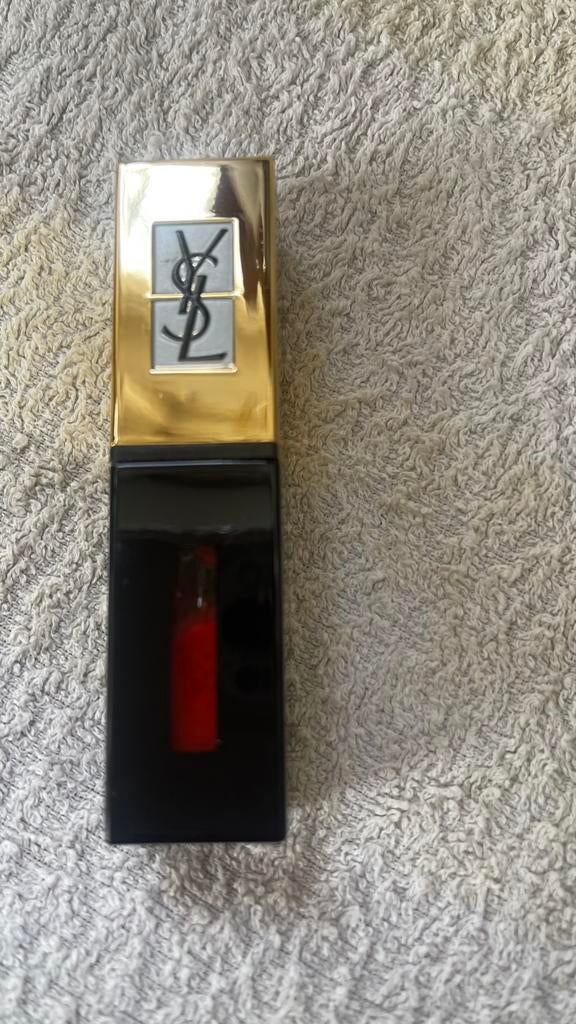 Vernis a levres Y.S.L detailprijs 35,€, Lippen, Ophalen of Verzenden, Zo goed als nieuw, Make-up