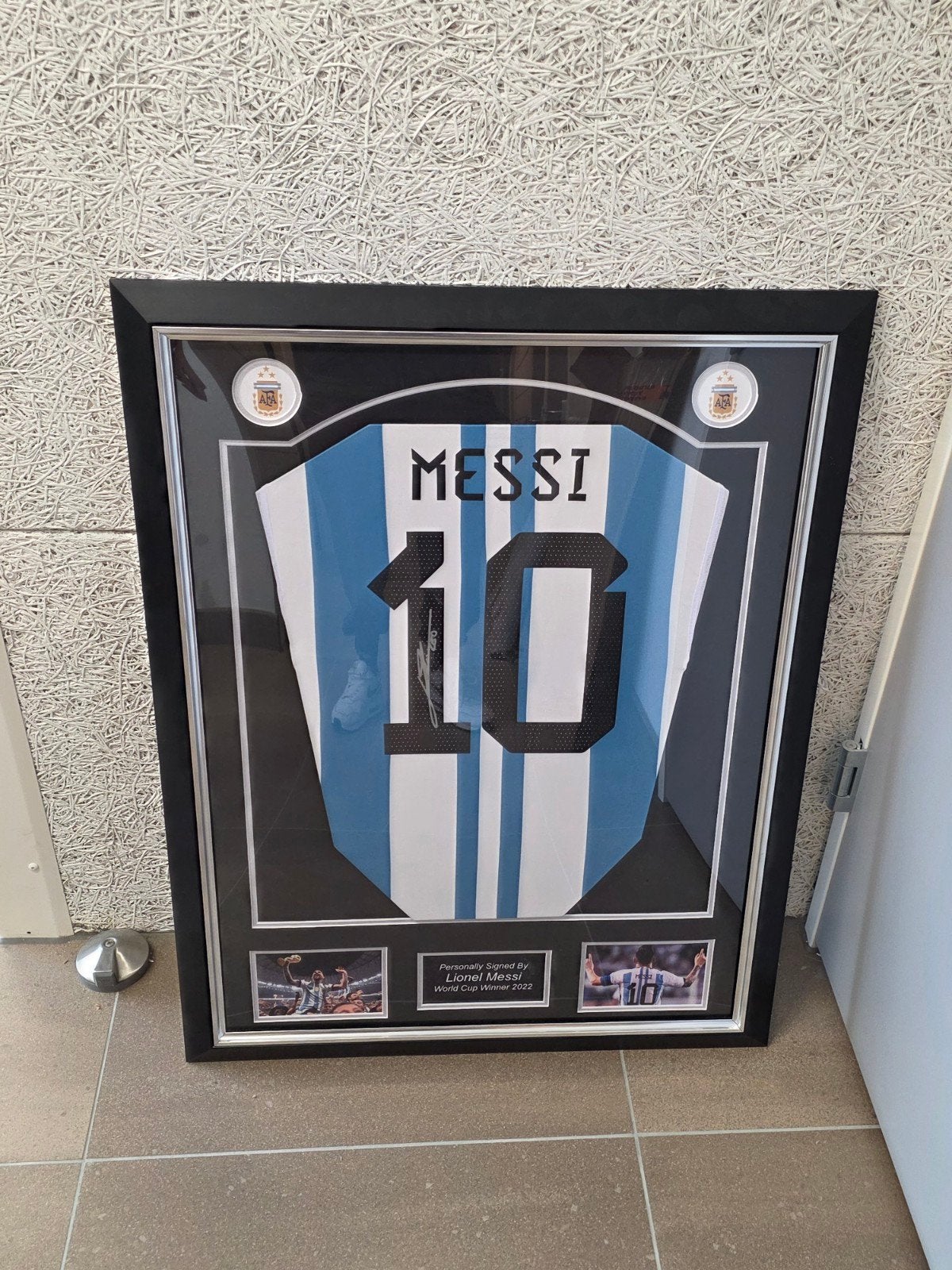 Ingelijst Messi WK 2022 shirt - Gesigneerd replica, Ophalen