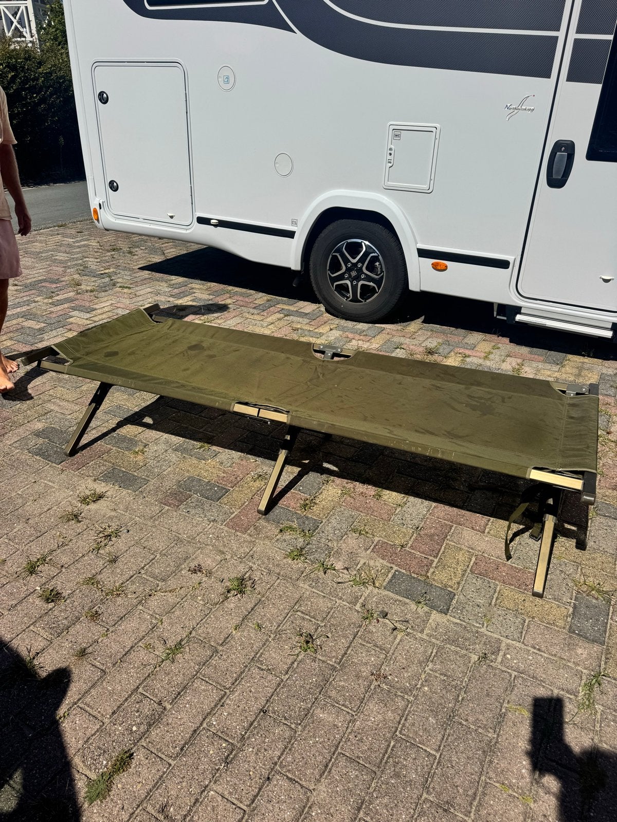 Stevig groen militair veldbed, Ophalen of Verzenden, Zo goed als nieuw, Overige