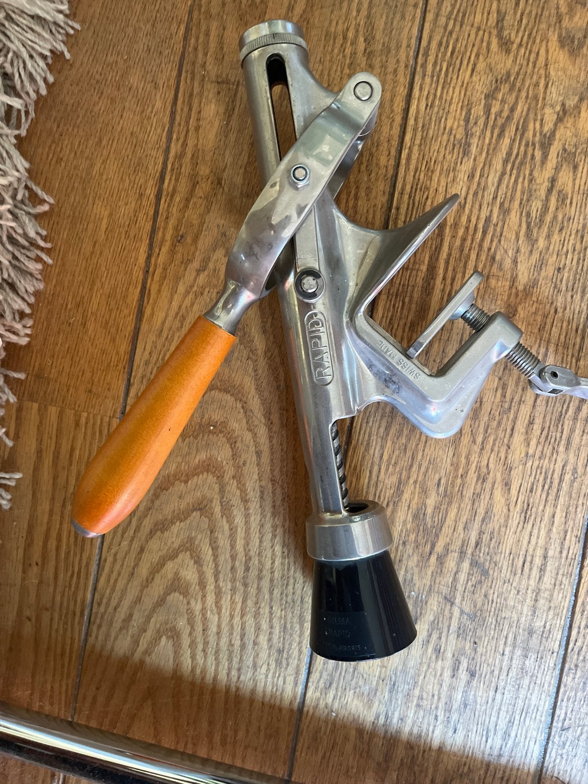Vintage Rapid kurkentrekker - Swiss Made, Antiek en Kunst, Ophalen