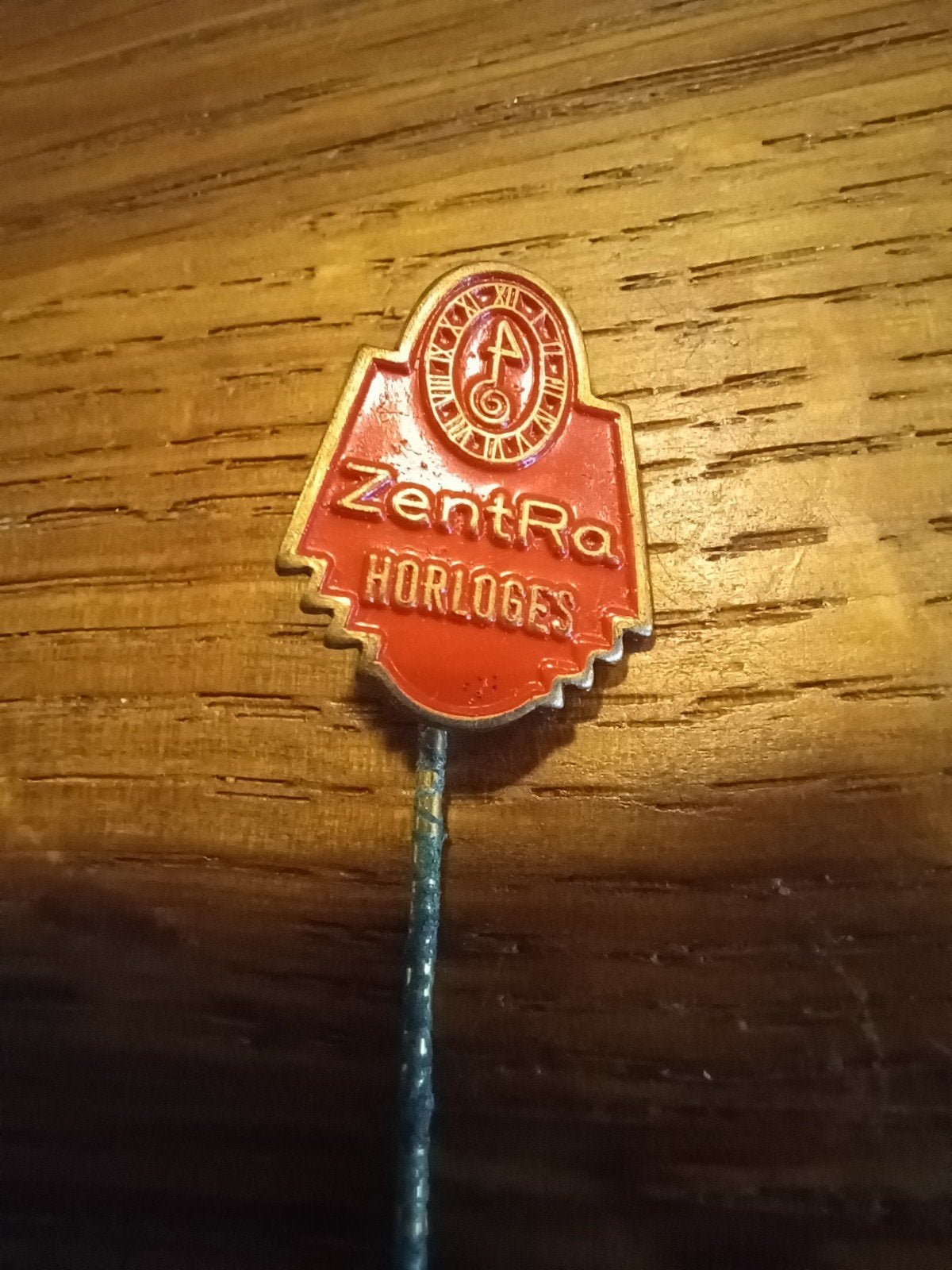 Speldje Zentra horloges, Ophalen, Gebruikt, Overige onderwerpen, Speldje of Pin