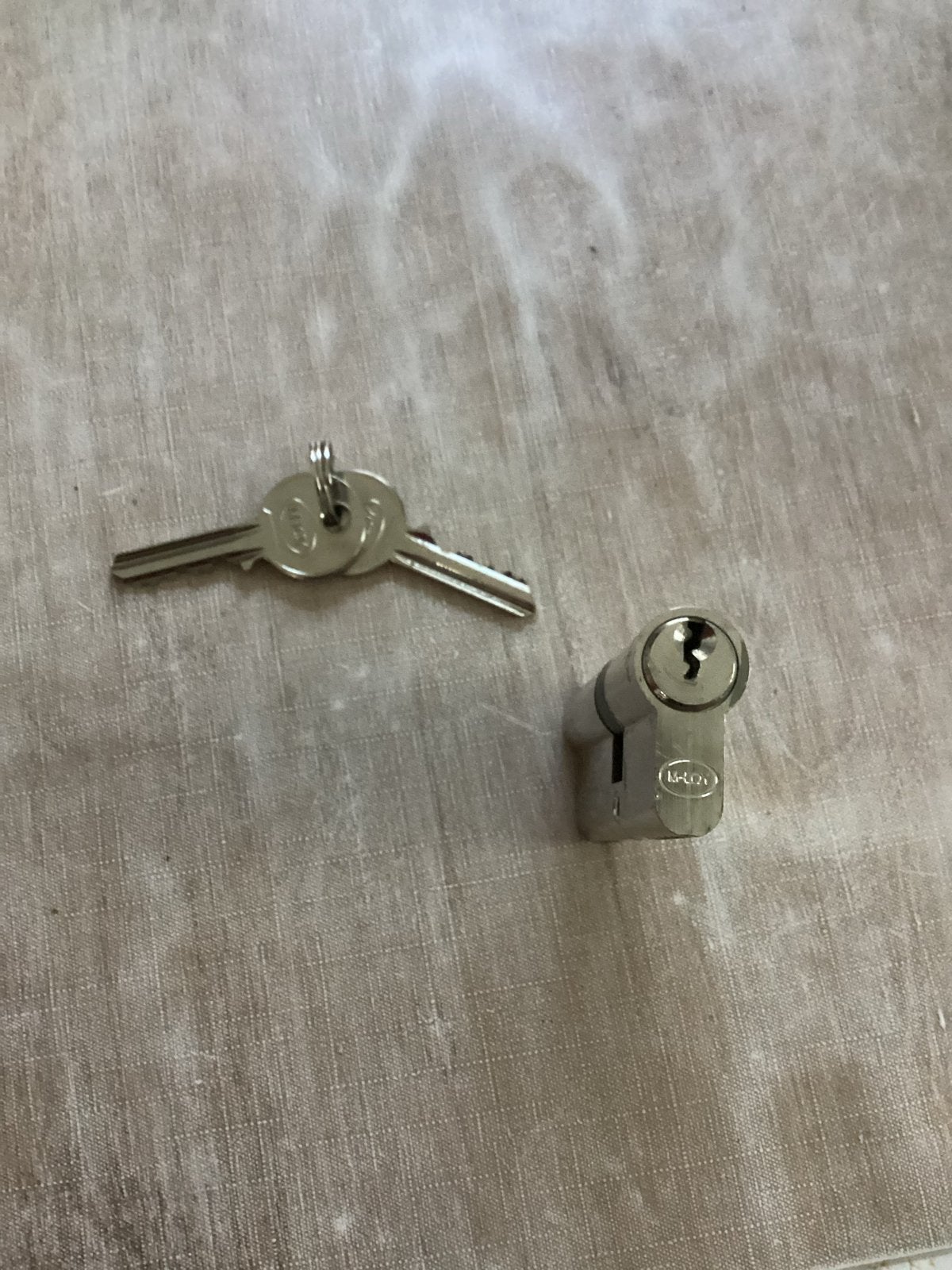 Cilinderslot met sleutels, Ophalen of Verzenden, Zo goed als nieuw, Overige materialen, Slot