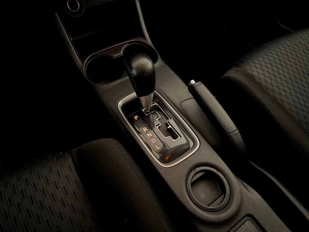 Mitsubishi Outlander 2.0 Intense AUTOMAAT/NAP/TREKHAAK/CRUIS, Auto's, Mitsubishi, Stof, Zwart, 4 cilinders, 150 pk