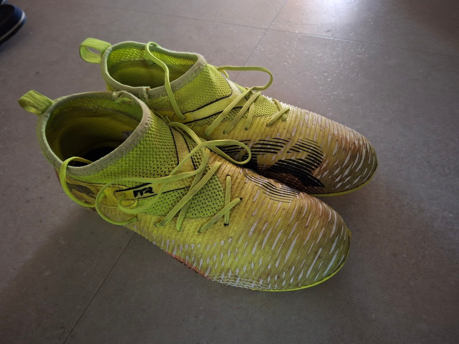 Puma Future Z 3.2 FG/AG Voetbalschoenen Geel Maat 37, Maat XS of kleiner, Ophalen, Gebruikt, Schoenen