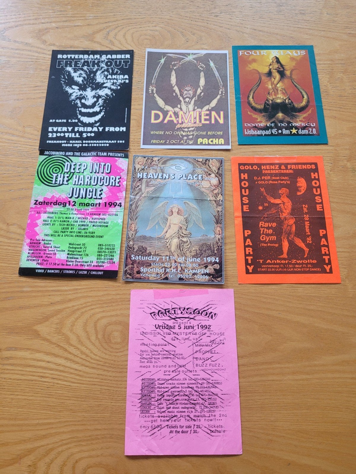 Setje hardcore flyers 3 ( gabber thunderdome oldschool ), Ophalen of Verzenden