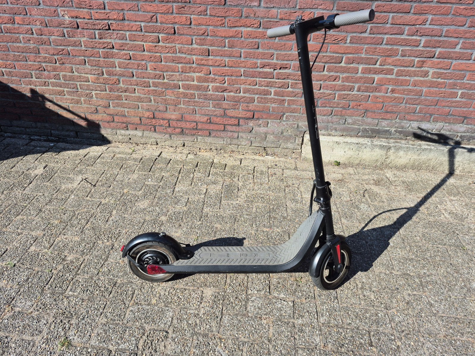 BOHLT Elektrische Step - Zo goed als nieuw, Ophalen