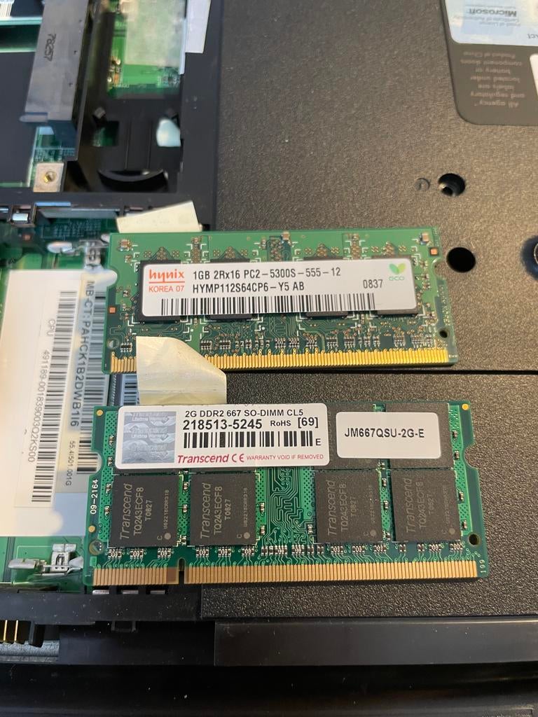 Hynix 1GB + Transcend 2GB DDR2 SO-DIMM RAM Geheugen, Gebruikt, Ophalen of Verzenden, DDR2, 2 GB