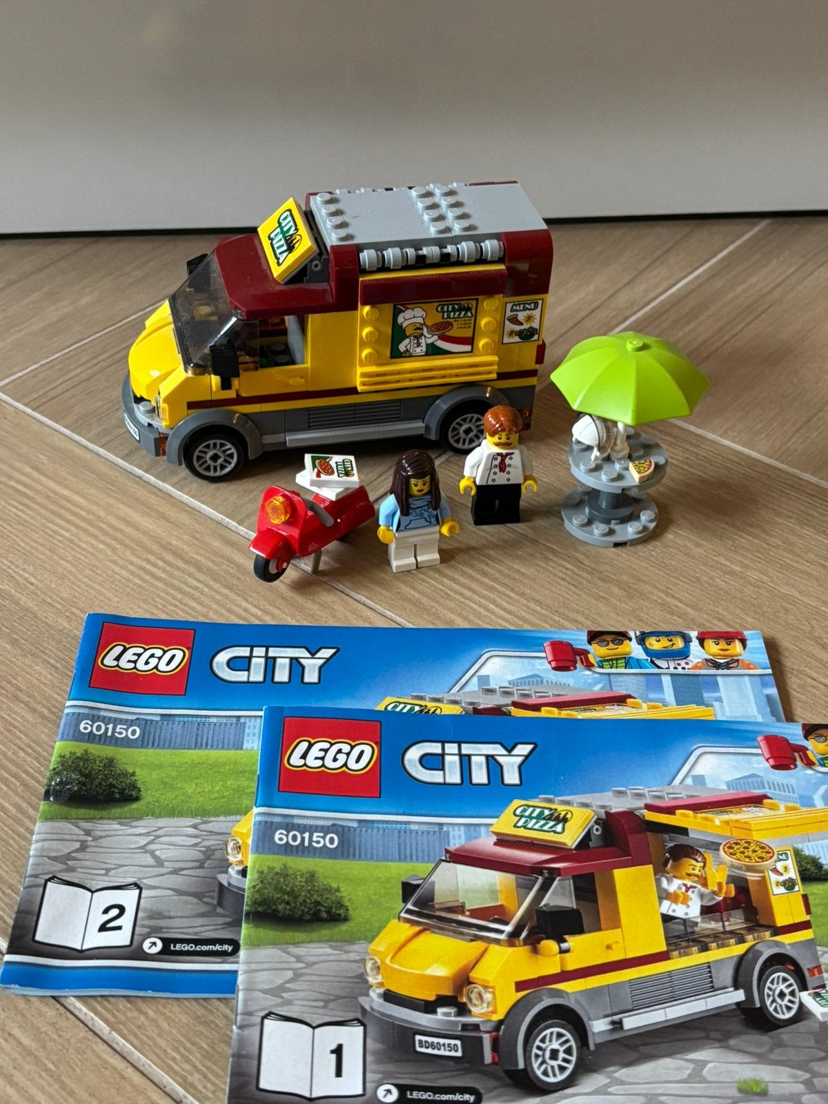 Lego foodtruck pizza auto 60150, Ophalen of Verzenden, Zo goed als nieuw