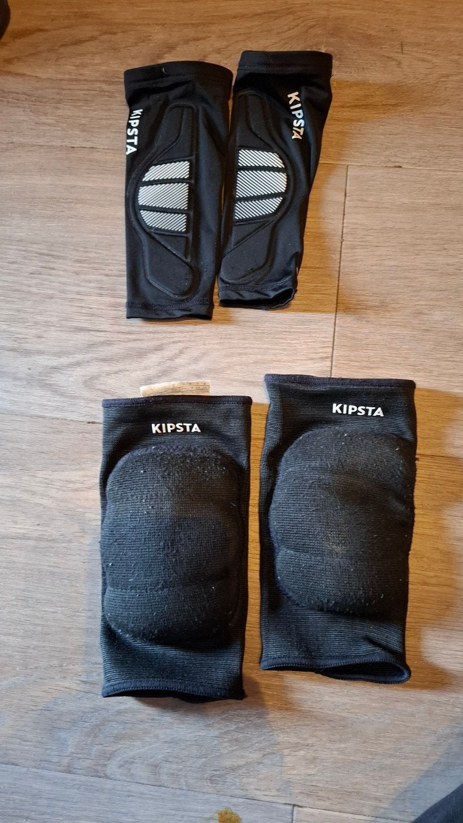 Kinder volleybal armstukken en kniebeschermers KIPSTA, Ophalen of Verzenden, Gebruikt