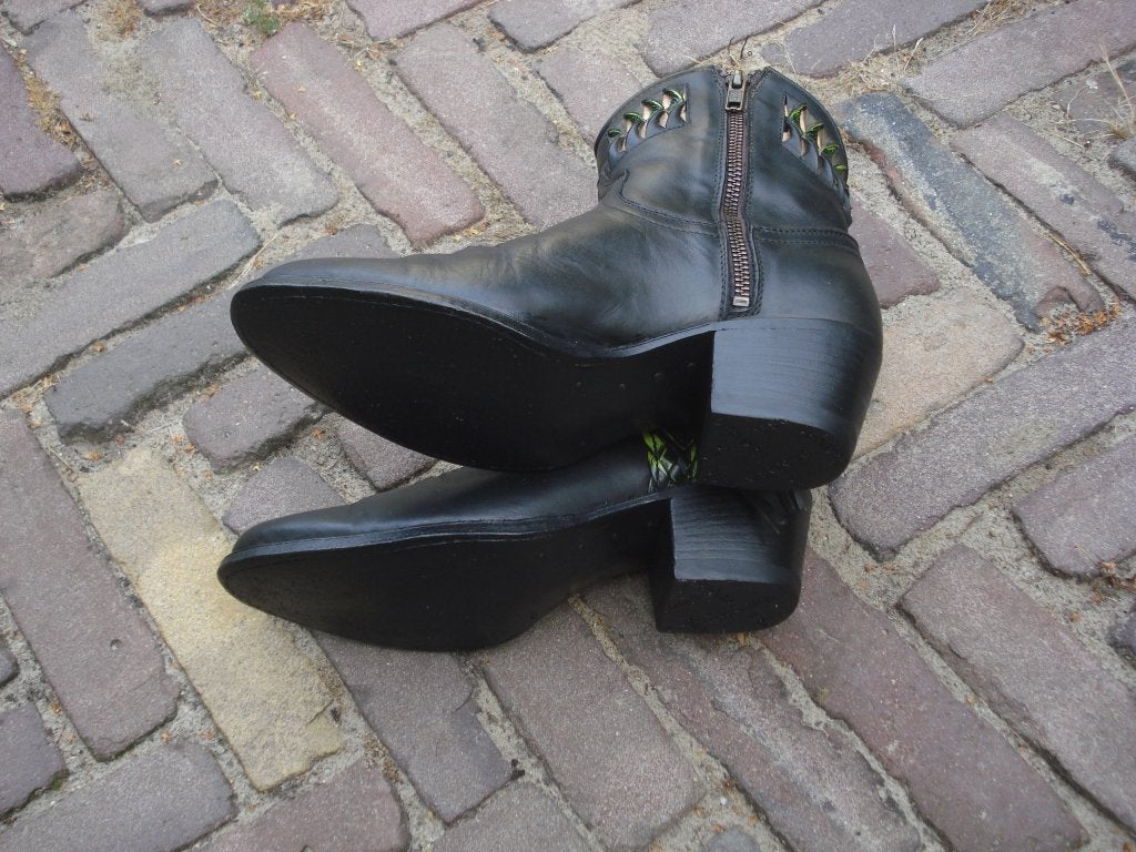 SENDRA BOHO FESTIVAL ZWART 37 NU GRATIS VERZENDING PER POST, Sendra, Verzenden, Zwart, Lage of Enkellaarzen