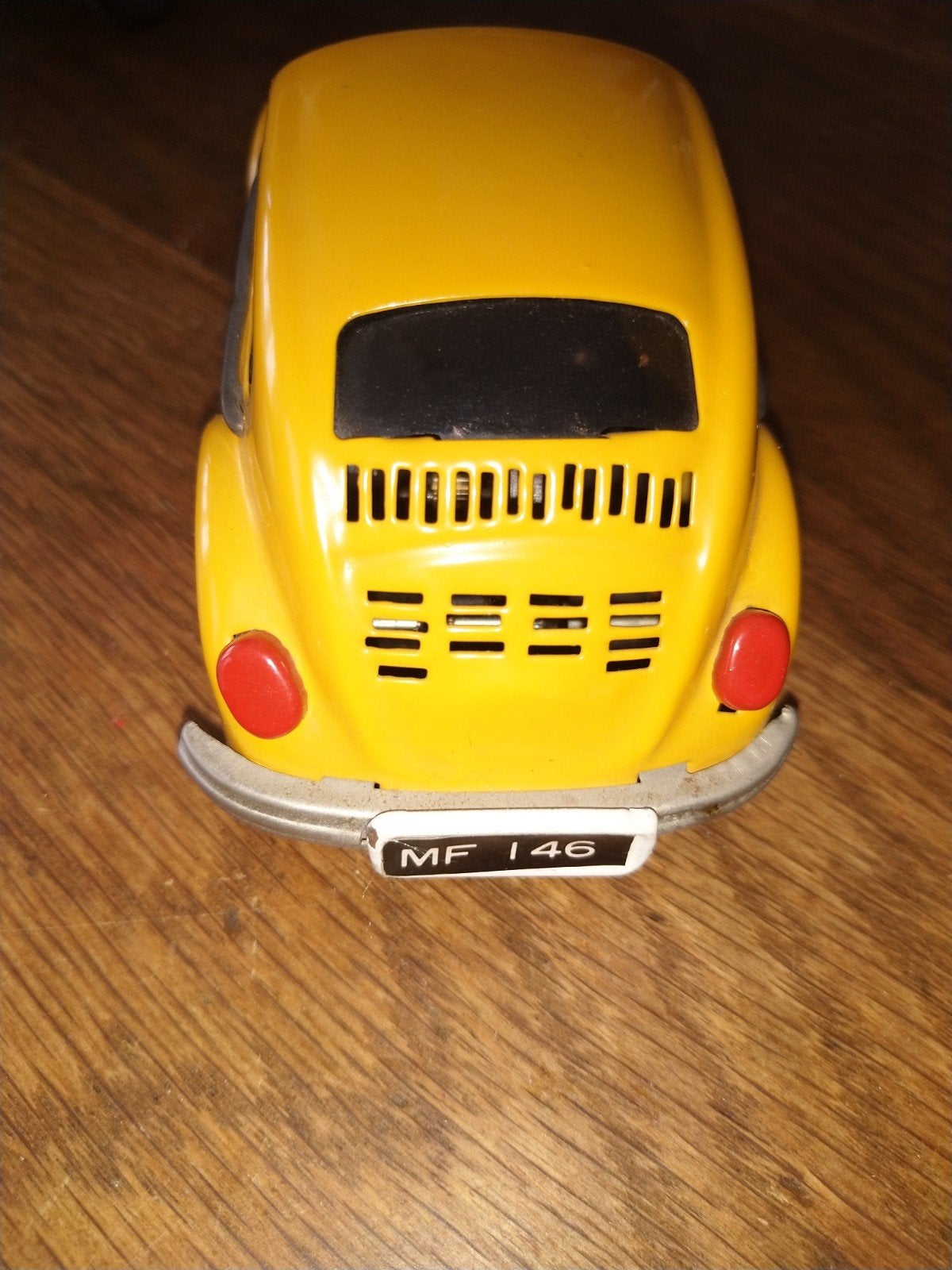 Vintage Gele Volkswagen Kever Speelgoedauto - Made in China, Ophalen of Verzenden, Gebruikt, Overige typen