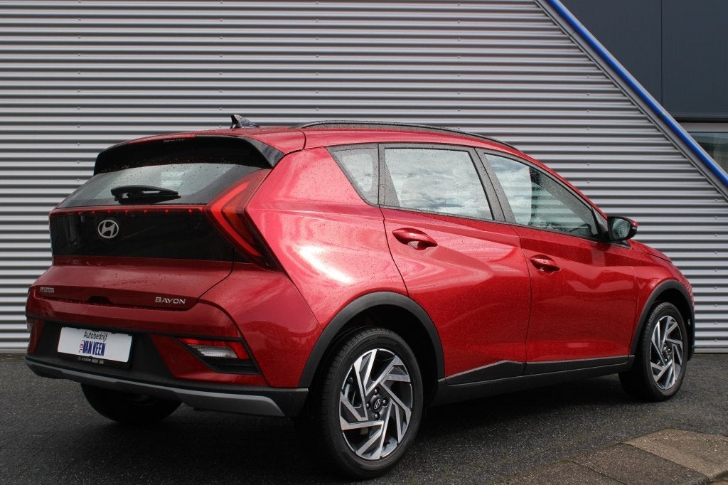 Hyundai Bayon 1.0 T-GDI Premium | LED | Camera | Cruise | Na, Auto's, Gebruikt, Zwart, Leder, Bedrijf