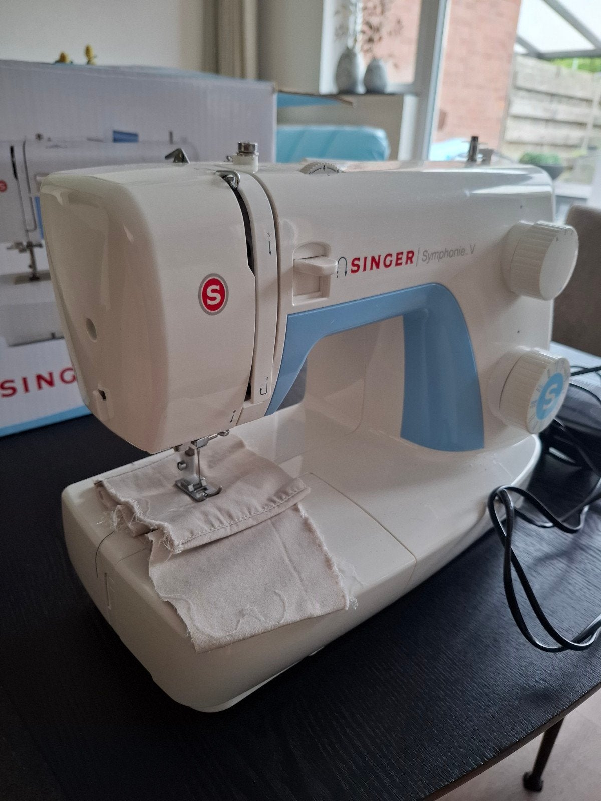 Singer Symphonie V Naaimachine - Zo goed als nieuw, Hobby en Vrije tijd, Naaimachines en Toebehoren, Ophalen