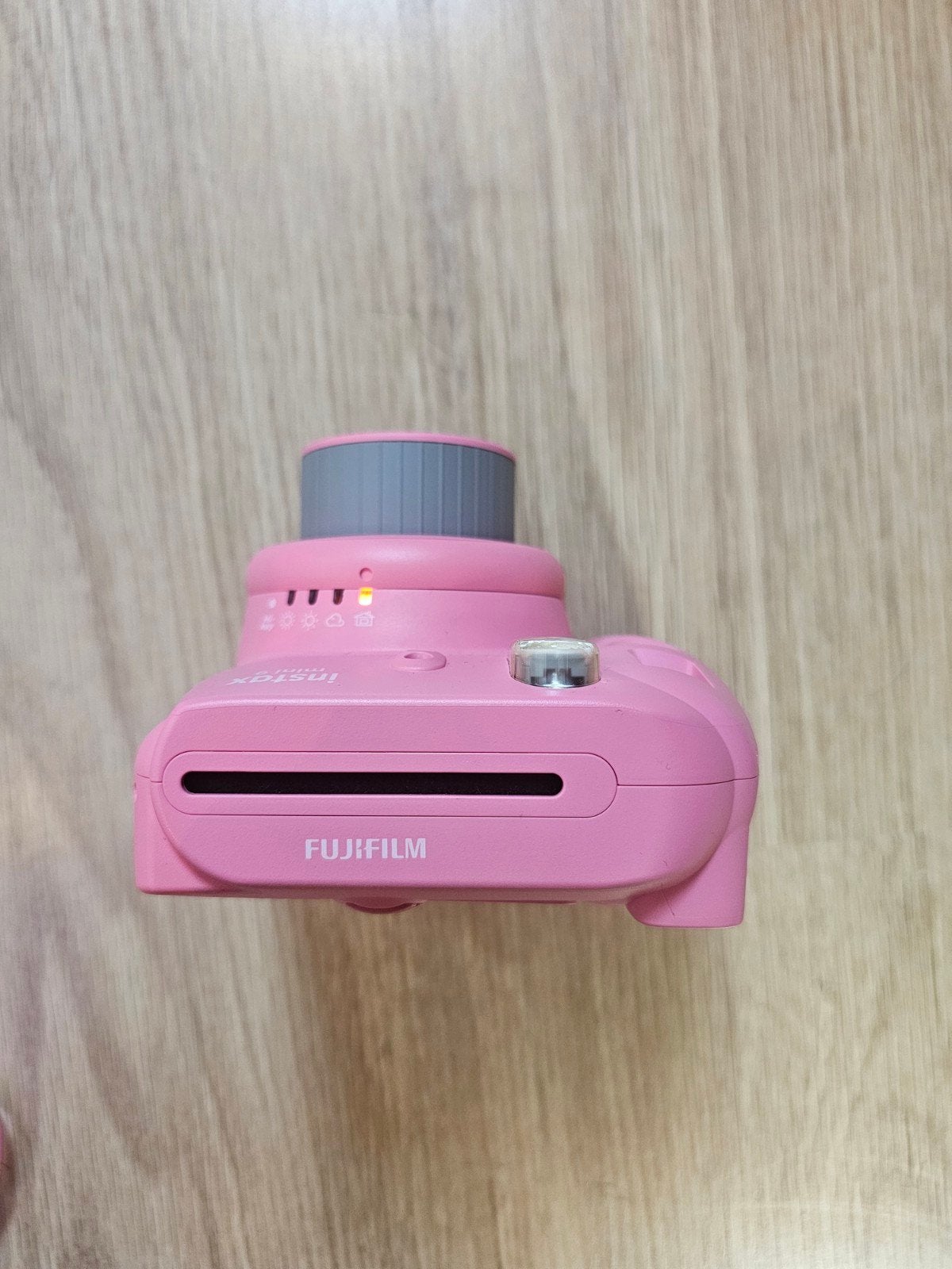 Fujifilm Instax Mini 9 Instant Camera - Roze met hoes, Ingebouwde flitser, Instant camera, Ophalen of Verzenden, Zo goed als nieuw