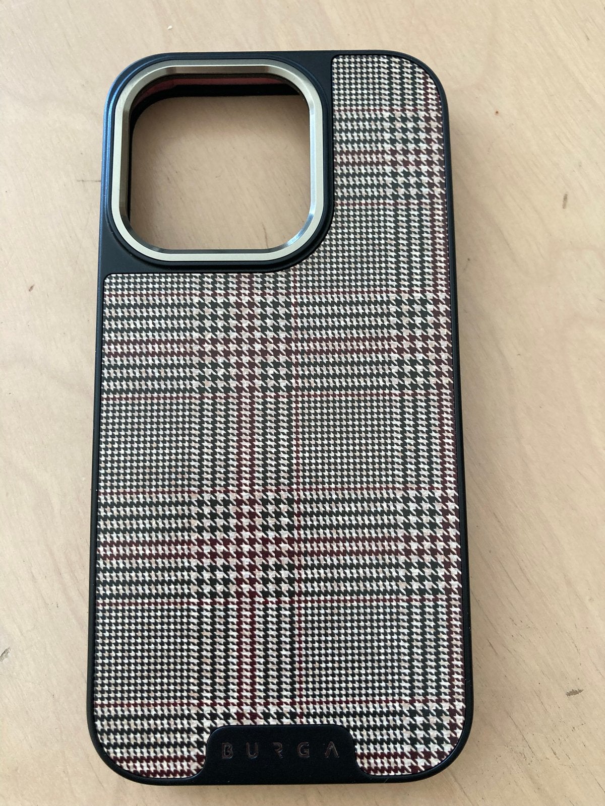 Burga Elite MagSafe Case favorite coat, MagSafe, Frontje of Cover, Ophalen of Verzenden, IPhone 15 Pro