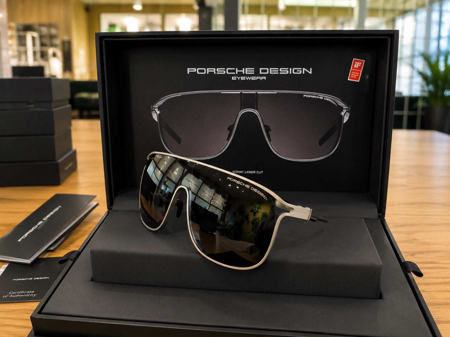 Porsche Design P’8663 A Iconic Laser Cut – 1 van slechts 911, Overige merken, Zonnebril, Nieuw, Ophalen of Verzenden