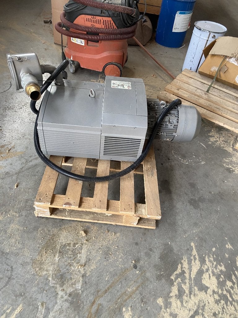 vacuümpomp, 100 liter of meer, Ophalen, Gebruikt, Minder dan 200 liter/min