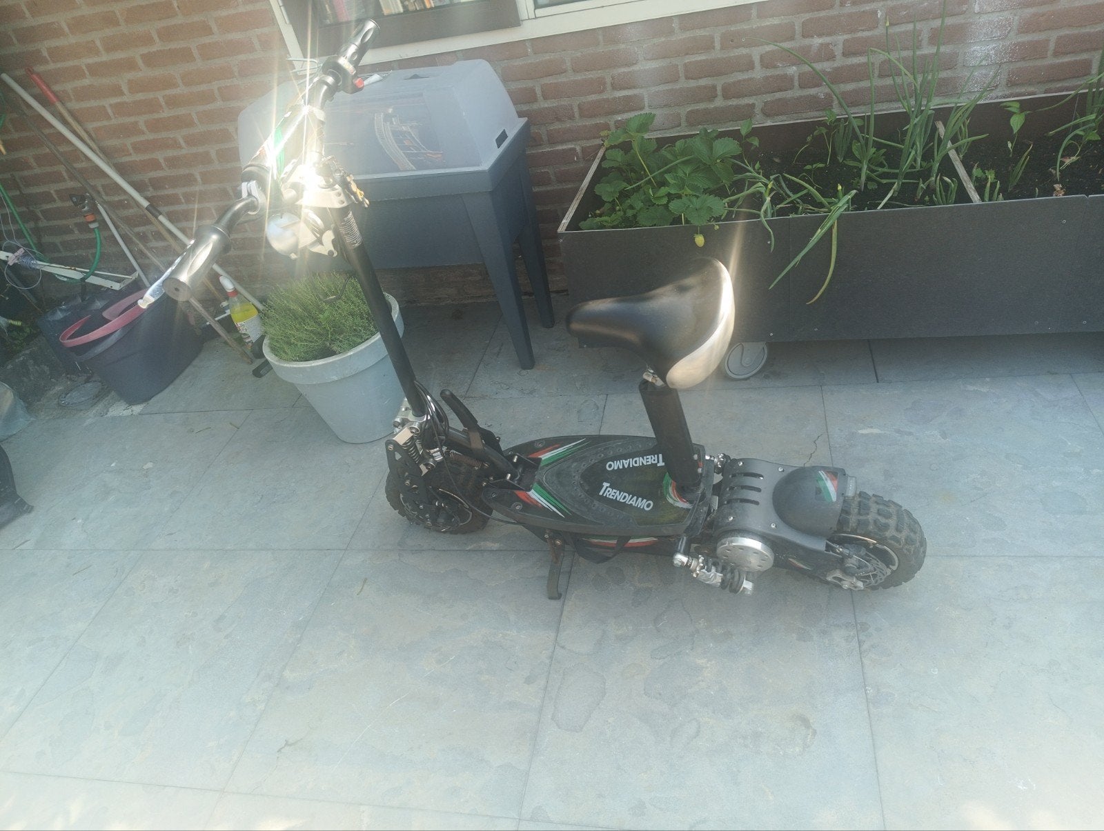 Elektrische step met dubbele accu voor extra lange rijtijd, Fietsen en Brommers, Ophalen of Verzenden, Gebruikt, Elektrische step (E-scooter)