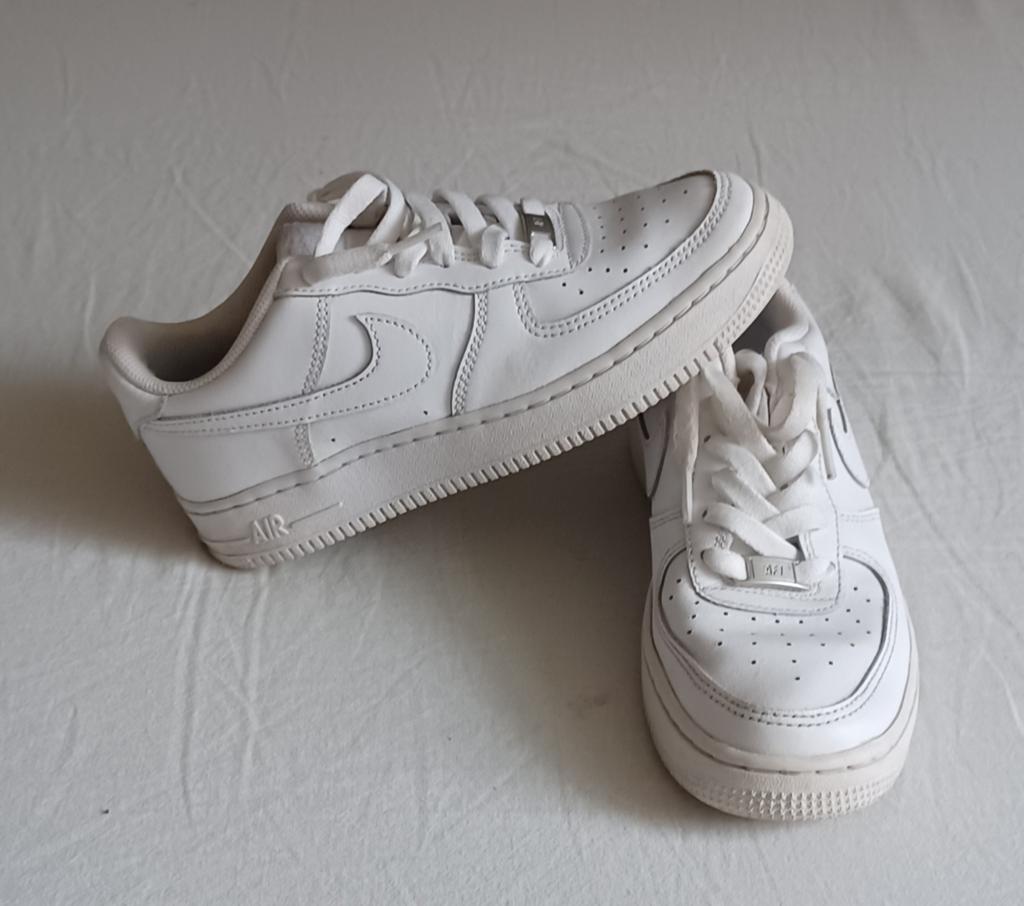 Nike Air Force Wit Maat 36.5, Nike Air Force, Wit, Ophalen of Verzenden, Sneakers of Gympen