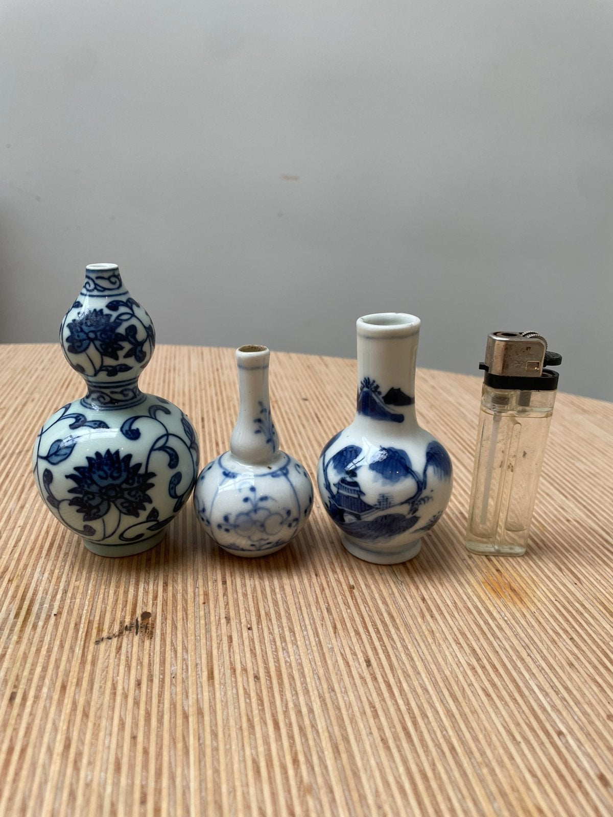 Lot 2 chinees snuifflesje mini vaasjes, Antiek en Kunst, Verzenden