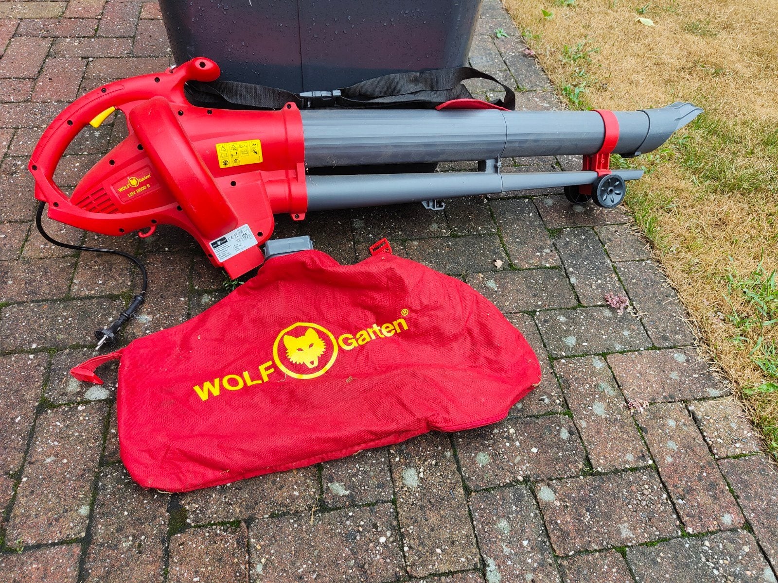Wolf Garten LBV 2600 E Bladblazer - 2600 Watt, Tuin en Terras, Bladblazers, Ophalen, Met opvangzak, Handgedragen, Elektrisch