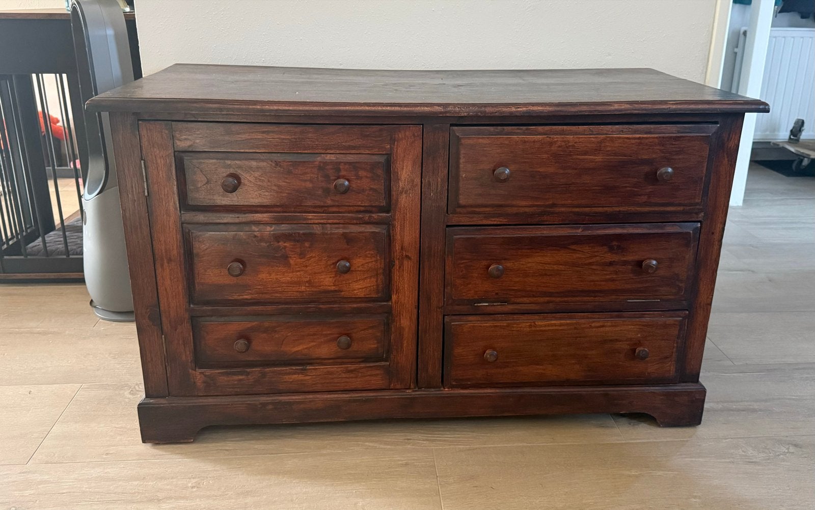 Antieke houten ladekast met deuren en planken, Huis en Inrichting, Ophalen, Gebruikt, 100 tot 150 cm, Met lade(s)
