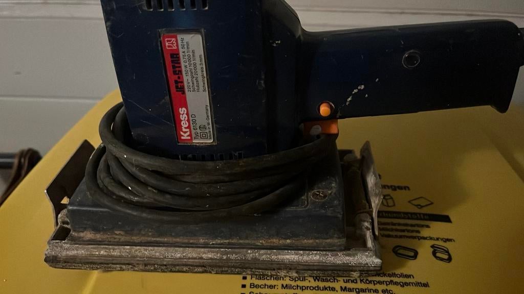 Een Kress schuurmachine., Ophalen of Verzenden, Zo goed als nieuw, 1200 watt of meer, Vlakschuurmachine