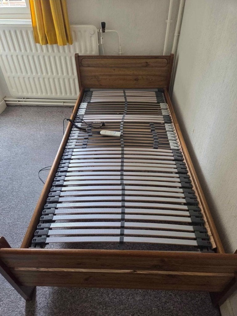 Electrische bedbodem, Huis en Inrichting, Slaapkamer | Matrassen en Bedbodems, Ophalen, 90 cm, Eenpersoons, Zo goed als nieuw