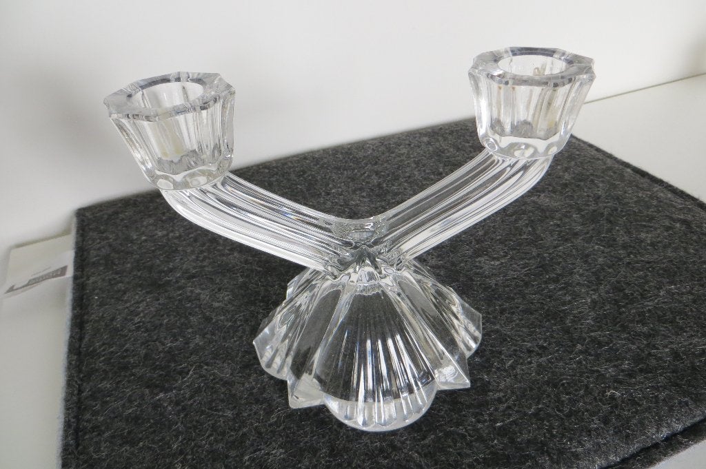 Oude kristal / glazen kandelaar, 2 arms, zeer mooi model, Ophalen of Verzenden, Glas