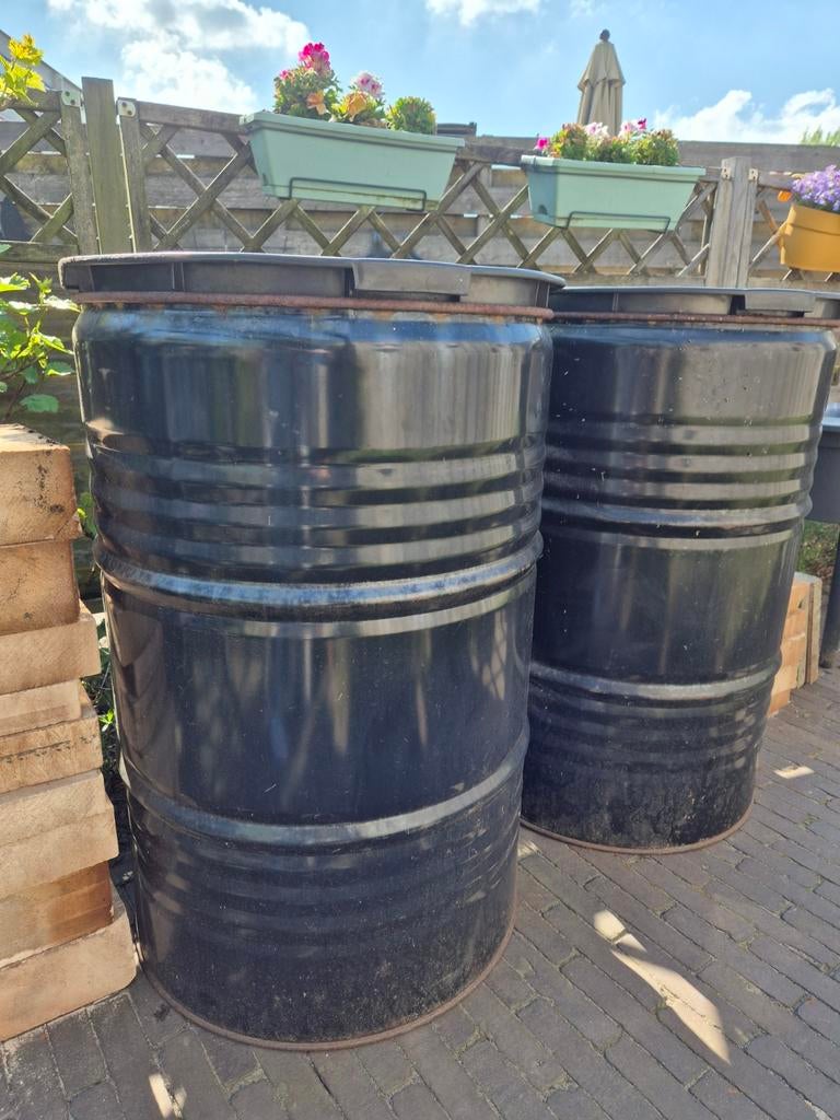 2x Olievat groot, gebruikt als plantenbak, Tuin en Terras, Bloembakken en Plantenbakken, Gebruikt, Metaal, Balkon, Tuin, 60 cm of meer