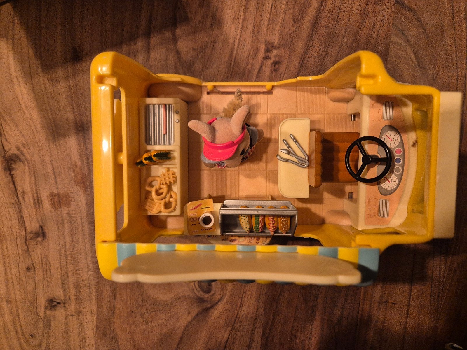Sylvanian Families Hotdog Kraam met Figuur, Ophalen of Verzenden, Gebruikt