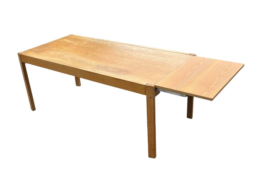 Vintage eettafel uitschuifbaar licht eiken jaren 80