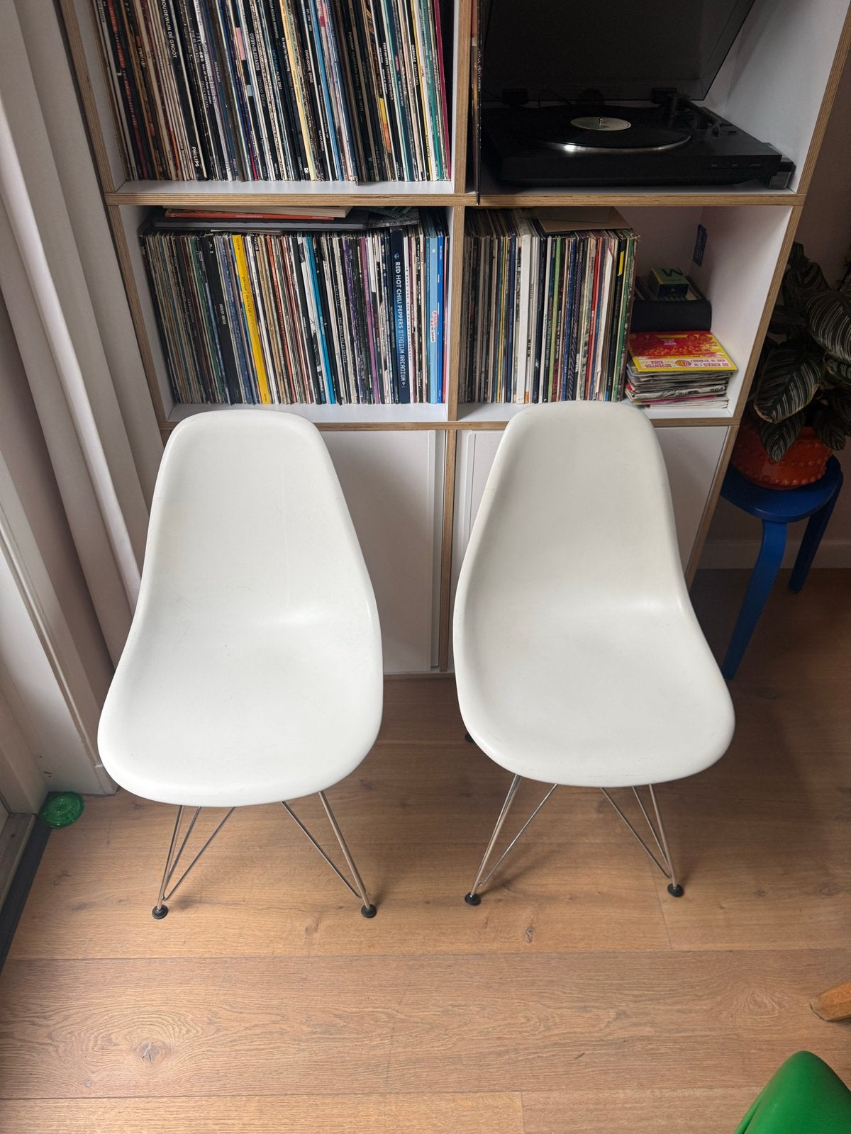 2 Vitra DSR stoelen - Charles & Ray Eames, Ophalen, Kunststof, Gebruikt, Twee