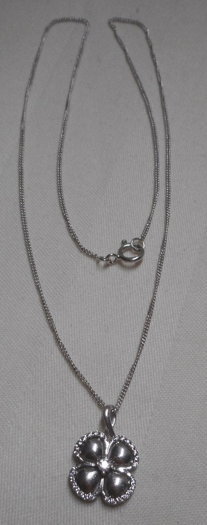 Zilveren ketting met klaver 4 met steentjes nr.075, Met hanger, Verzenden, Zo goed als nieuw, Zilver