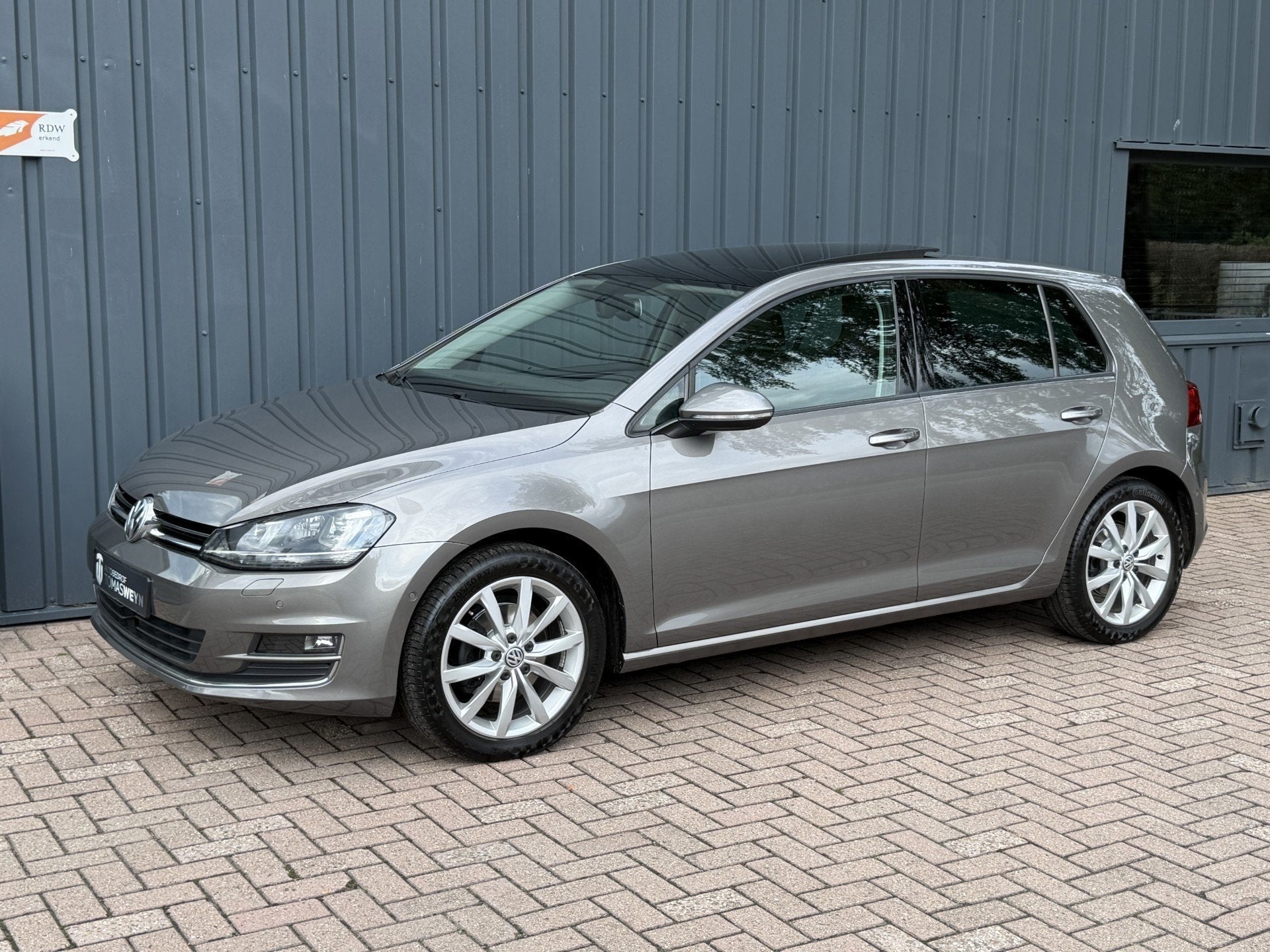 Volkswagen Golf 1.4 TSI Highline 1E EIGENAAR!/XENON!/DAKRAAM, Voorwielaandrijving, Open dak, Gebruikt, Zwart